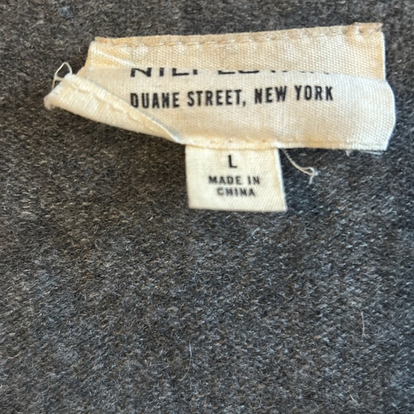 Nili Lotan ex boyfriend crewneck sz L - Picture 10 of 11